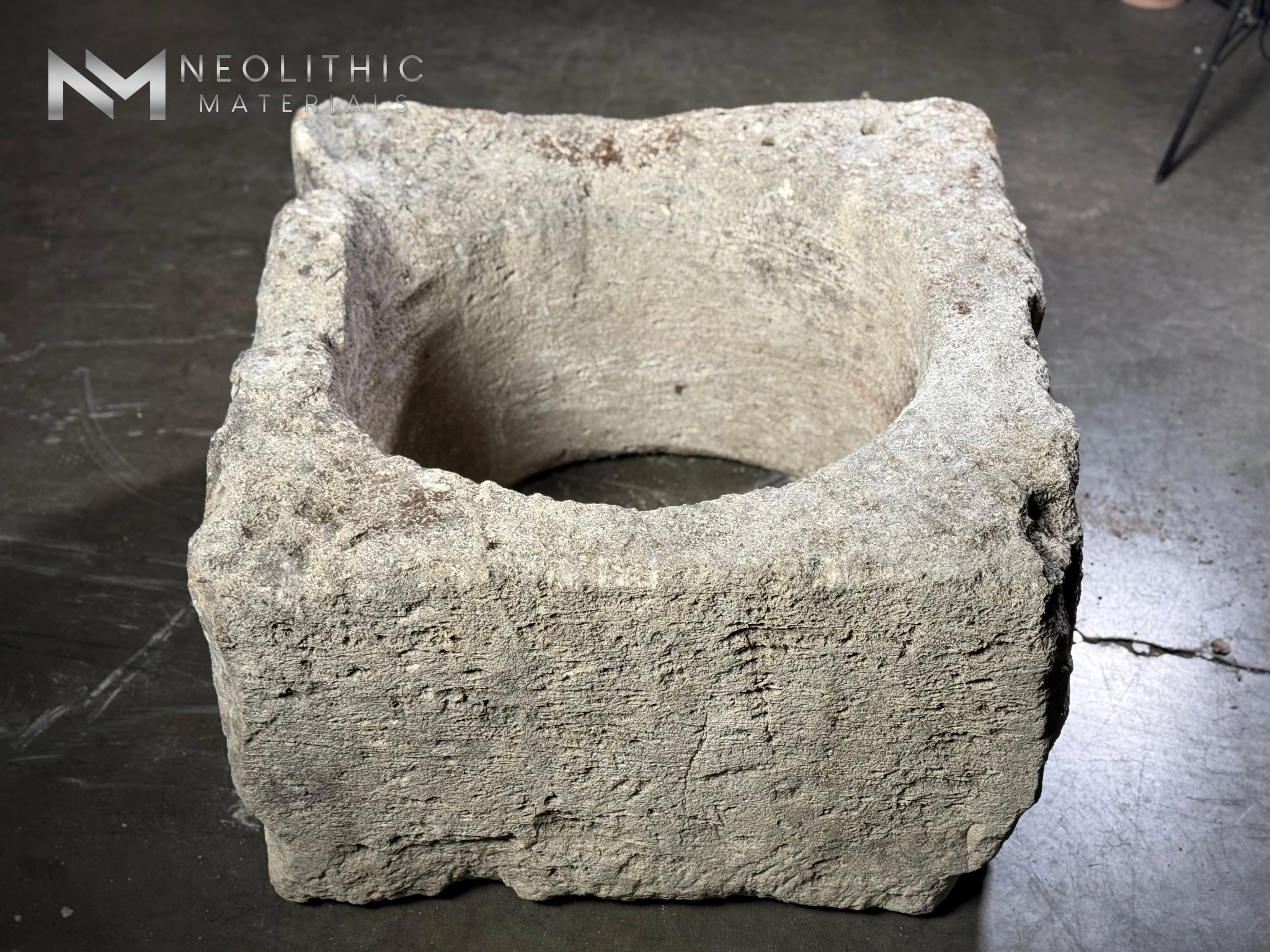 French Antique 18th Century Limestone Petit Well Head - Image 5